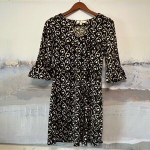 Aryeh Anthropologie Shift Dress M Fuzzy‎ Knit Geometric Bell Sleeve Short